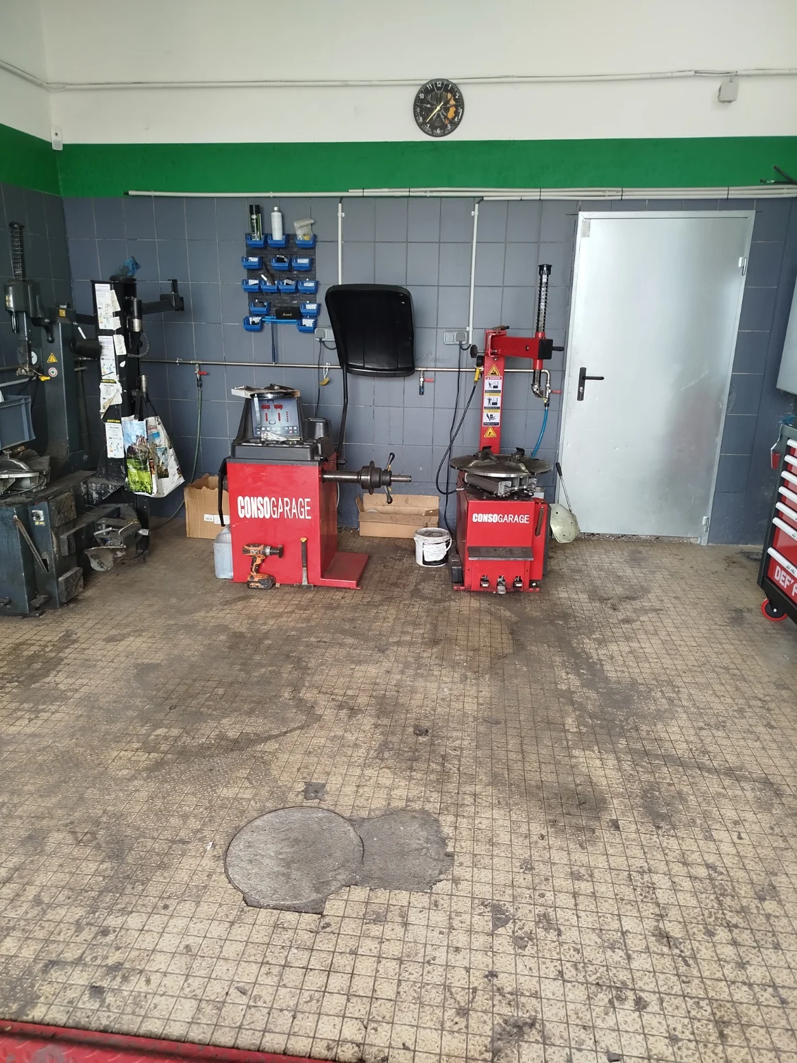Poste de montage et équilibreuse ConsoGarage
